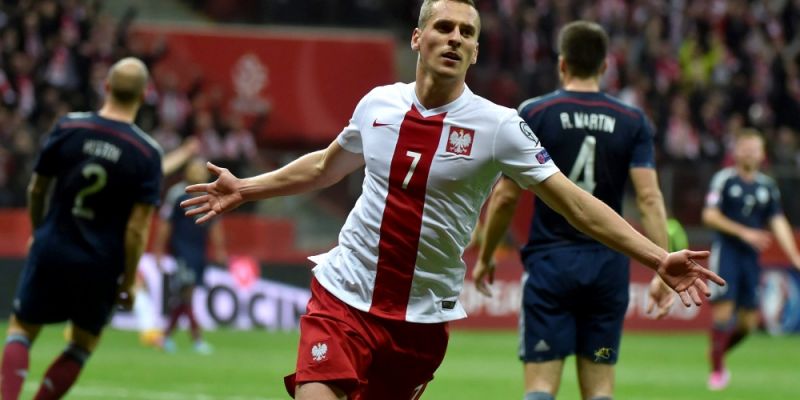 Wsparcie dla Arkadiusza Milika! - w 40 minucie meczu Polska – Armenia krzyknij „Milik”!