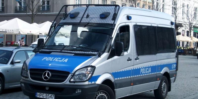 Mieszkaniec Gdyni odpowie za fałszywy alarm bombowy