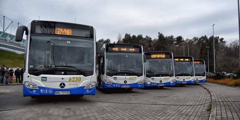 Nowe autobusy linii R!