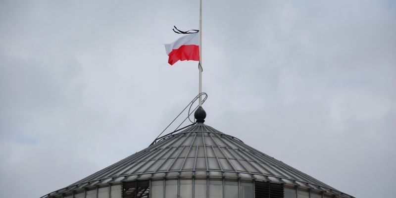 Żałoba narodowa po śmierci Jana Olszewskiego