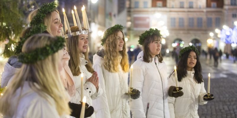 Orszak św. Łucji na Długim Targu
