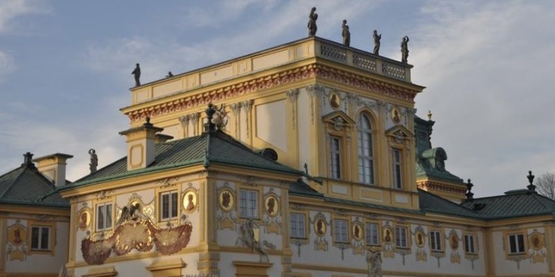 Kontrowersje po imprezie techno w Wilanowie. Są przeprosiny i reakcja urzędów