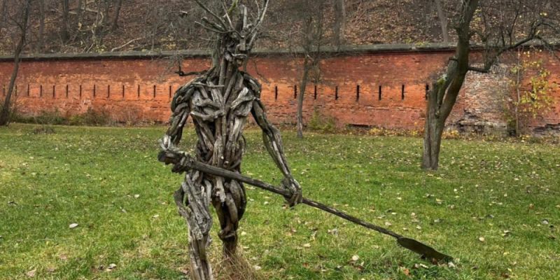 Rzeźba „Wioślarz” Jana Sajdaka została zdewastowana