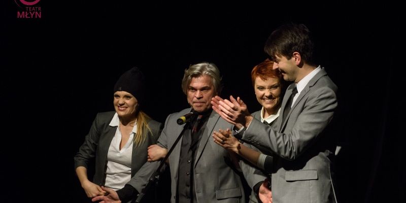 Konkurs! Wygraj podwójne zaproszenie do Teatru Młyn na spektakl pt. (MASKA)RADA GMINY!