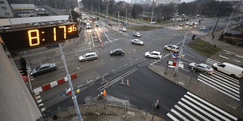 Przywrócenie docelowej organizacji ruchu - 3 Maja i Nowe Ogrody