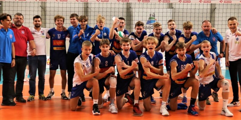 Złoci młodzicy z UMKS MOS Wola Warszawa!