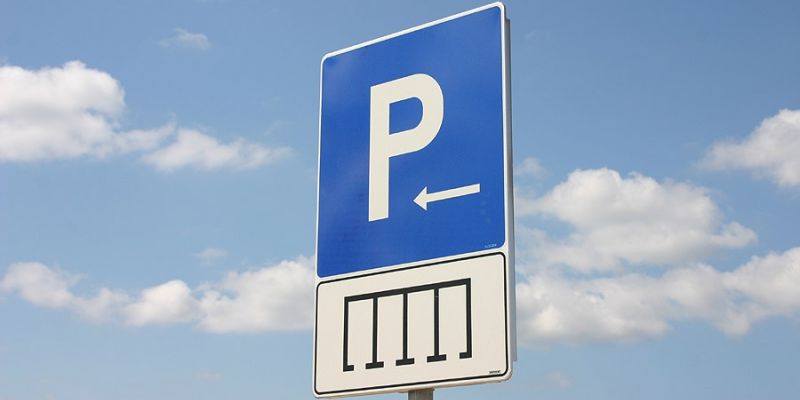 Uwaga na problemy z parkowaniem w czasie Jarmarku