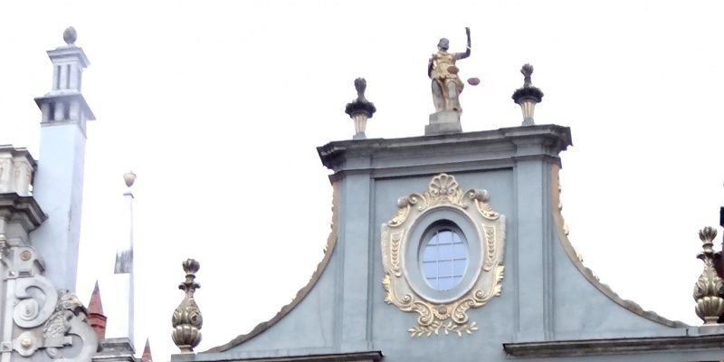 Nieruchomość ze Starym Domem Ławy zmieniła właściciela