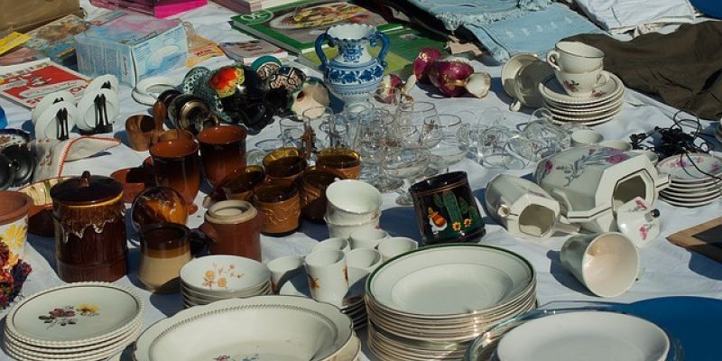 Garażówki wracają do Warszawy. Będzie można upolować perełki i unikatowe przedmioty