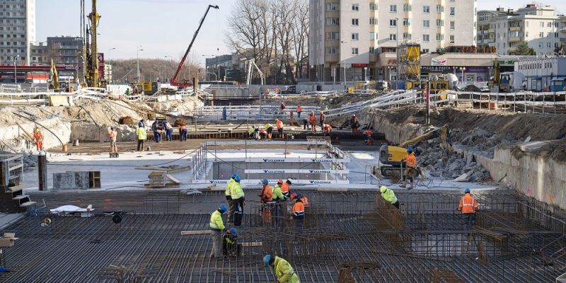 Metro na Bródnie z płytą denną