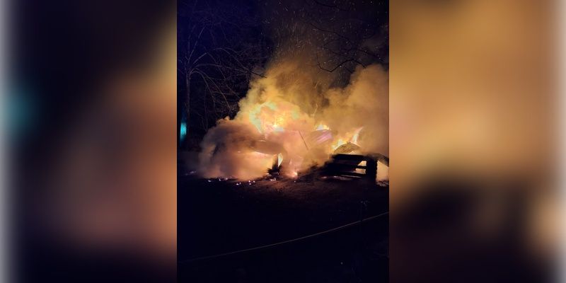 Pożar w święta. Spłonęły ule i rodziny pszczół