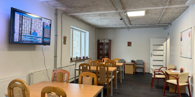 Nowy punkt wsparcia na mapie stolicy: Mokotowska ogrzewalnia niesie pomoc potrzebującym