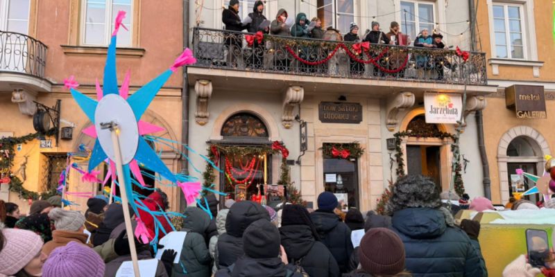 To był ostatni moment na wspólne śpiewanie kolęd – Staromiejskie Kolędowanie  na Starym Mieście