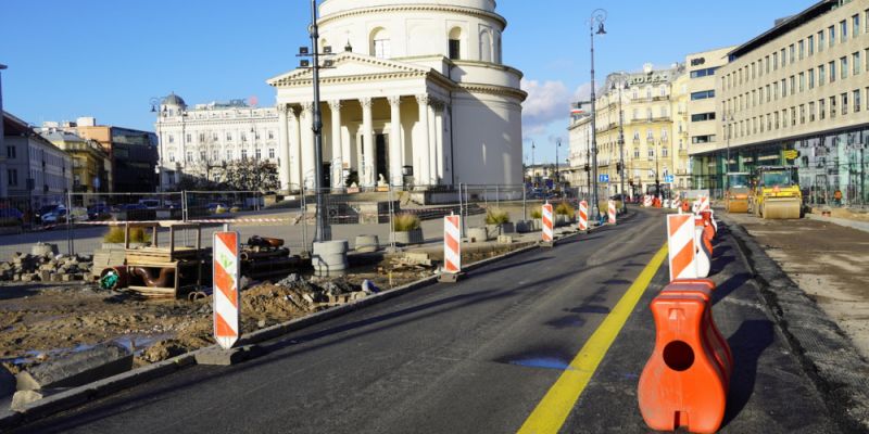 Zmieniona organizacja ruchu na placu Trzech Krzyży