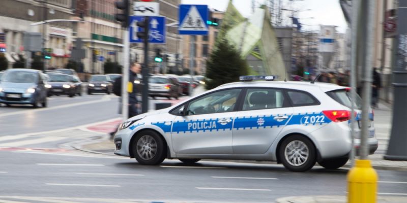 Policja zatrzymała fałszywego policjanta