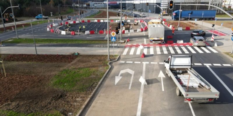 Koniec prac na budowie ronda u zbiegu ul. Kartuskiej i Nowatorów