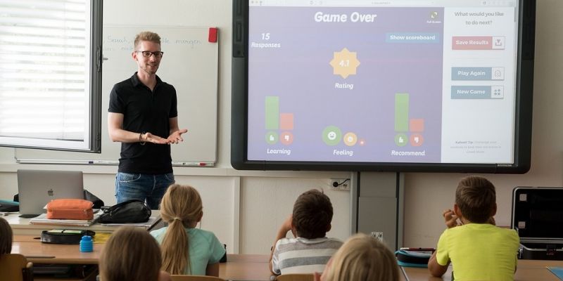 Uczyć mądrze, twórczo, inaczej – początek VI sezonu Kreatywnej Pedagogiki