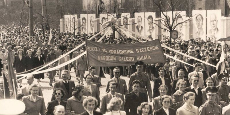 Stalinizm w gdyńskich fotografiach - wykład dra Ł. Jasińskiego