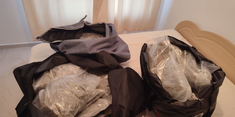 Stołeczna policja przejęła blisko 48 kilogramów nielegalnych substancji