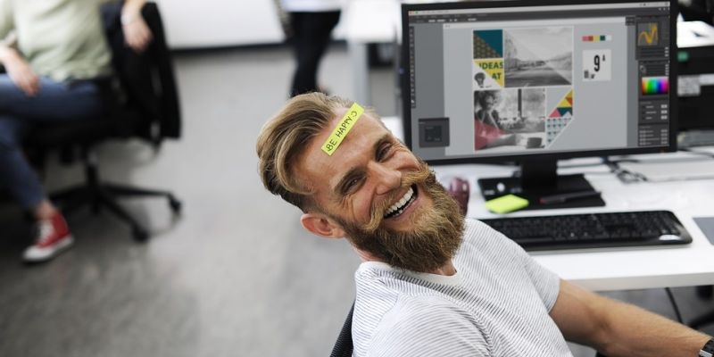 Startup z Gdyni policzy uśmiech urzędników