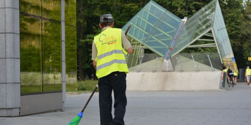 Podsumowanie 2020: Przystanki sprzątane codziennie, ulice raz w tygodniu