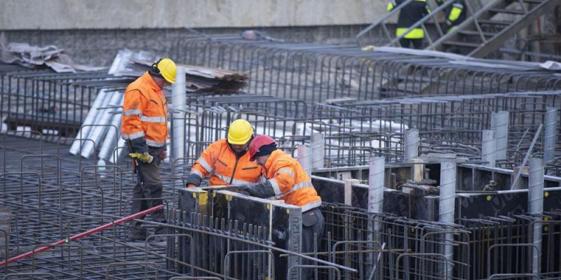 Wykop podstropowy na stacji metra Karolin