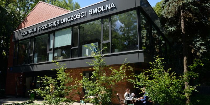 Startuje bezpłatny program dla przedsiębiorczych – Academy_Smolna