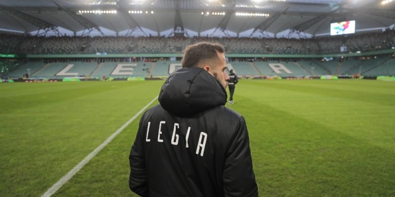 Legia pewnie wygrywa z Miedzią