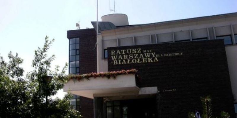 Białołęcki Ratusz czynny dłużej do końca czerwca