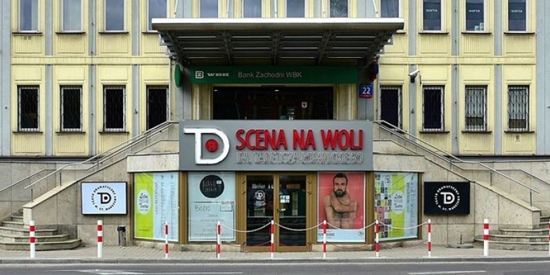 Uratowany dawny Teatr na Woli