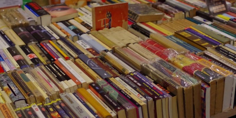 Miliony książek na Narodowym – 9 Warszawskie Targi Książki