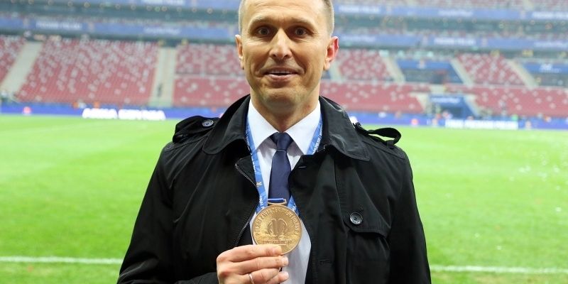 Aukcja złotego medalu trenera Leszka Ojrzyńskiego!