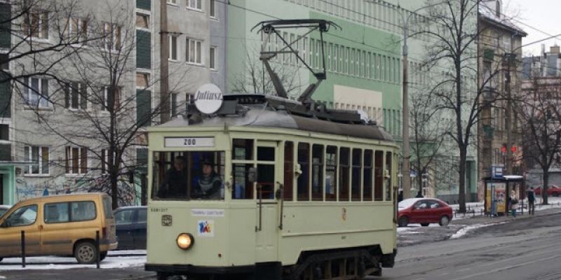 1 lipca przejazdy zabytkowymi pojazdami po Gdańsku