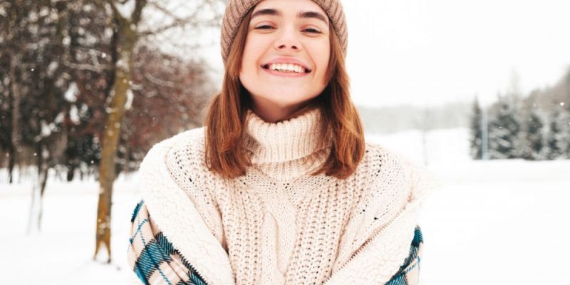 Stylowo i komfortowo - sprawdź najciekawszą modę damską na sezon zimowy