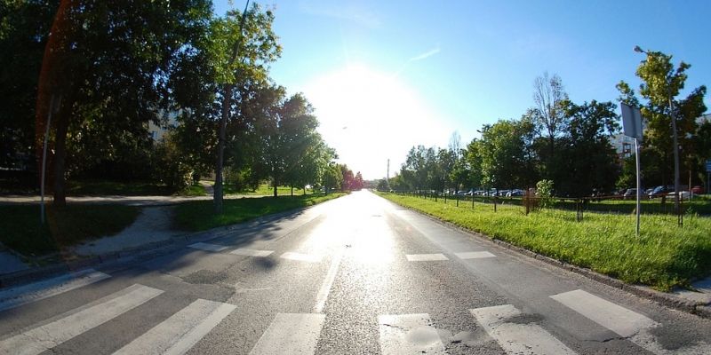 Podpisano umowy na doświetlenia kolejnych przejść dla pieszych