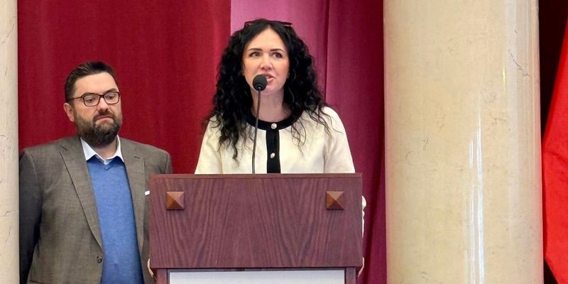 Różowy Pałac z Wąsem – Razem dla zdrowia