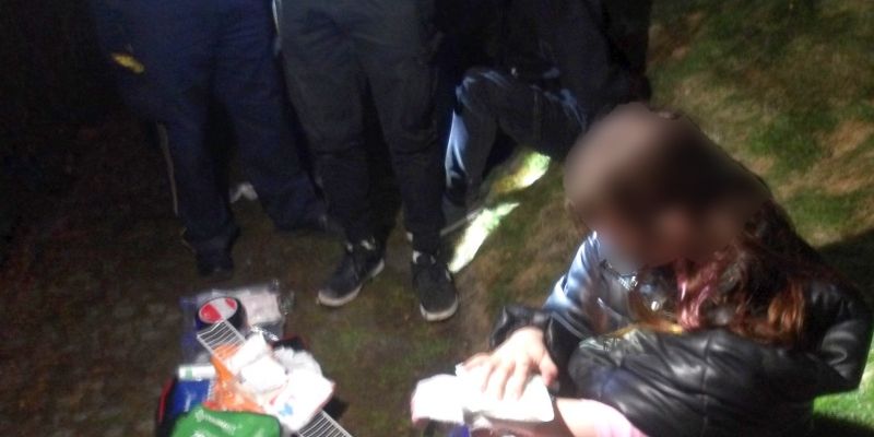 Szarpanina na Starówce. Strażnicy miejscy pomogli kobiecie