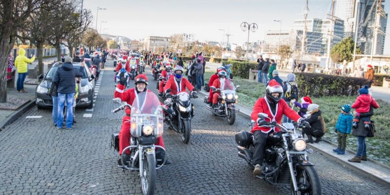 Mikołaje na motorach