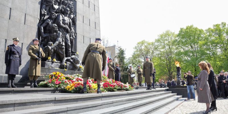 W Warszawie zawyją syreny. Miasto uczci rocznicę Powstania w Getcie