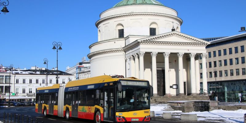 Dwanaście nowych „elektryków” na warszawskich ulicach