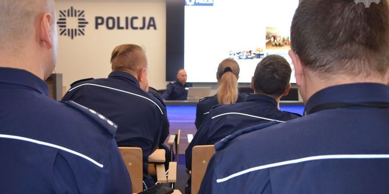 POLICJANCI PODSUMOWALI MINIONY ROK