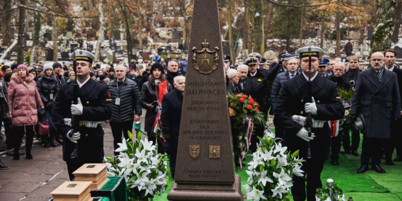 Przed laty kupił Westerplatte dla Polski, teraz został pochowany w Gdańsku