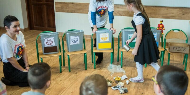 Program „Edukacja-segregacja”. Przeszkolono już 7500 dzieci