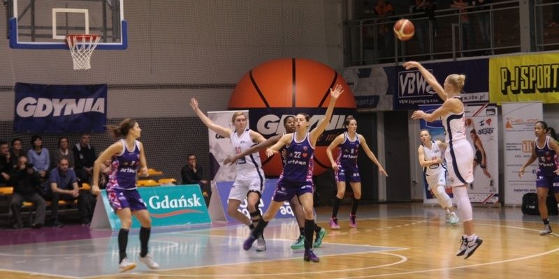 BASKET 90 Gdynia - Artego Bydgoszcz