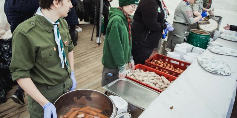 Wspólne śniadanie wielkanocne dla osób potrzebujących