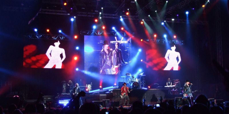 Wtorkowy koncert Guns N Roses - organizatorzy spodziewają się 40 tys. widzów