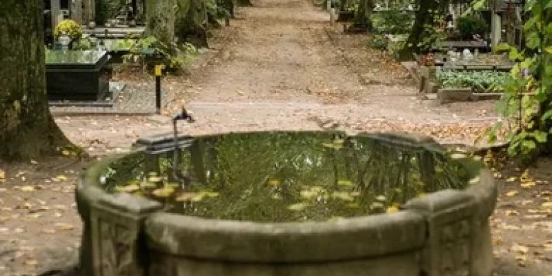 Wraca woda na gdańskie cmentarze komunalne