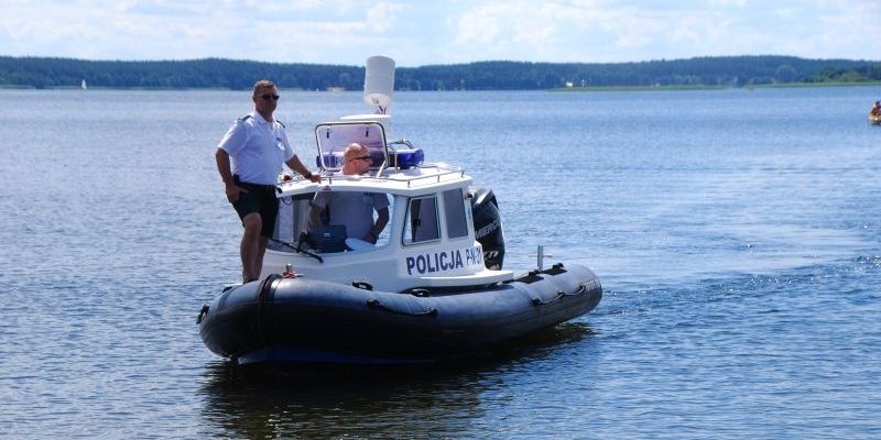 Kręci mnie bezpieczeństwo nad wodą- jak zadbać o bezpieczeństwo podczas wakacji