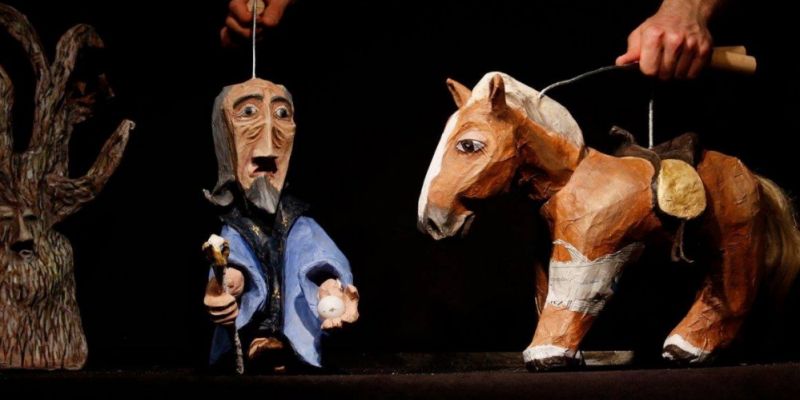 Teatr Barnaby "Baśń o rycerzu bez konia"