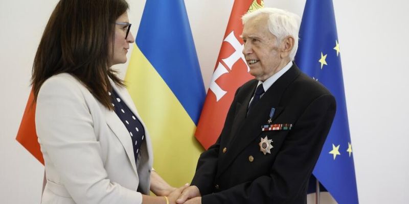 90-letni były żołnierz Armii Krajowej odwiedził prezydent Gdańska. Co powiedział zasłużony kombatant?